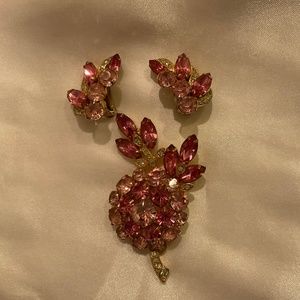 RARE VINTAGE EISENBERG ICE RHINESTONE BROOCH AND EARRINGS